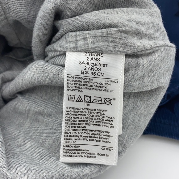 NWT Gap straight cut cords with star print in navy - Picture 8 of 9